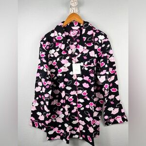 BNWOT Victoria’s Secret Kiss Lips Pajama Shirt. Size Large